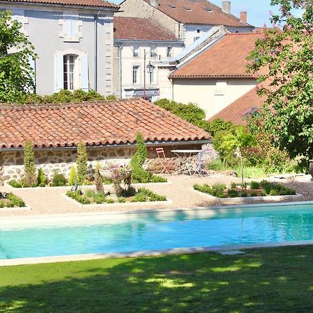 La Chataigne Villa Piegut-Pluviers Luaran gambar